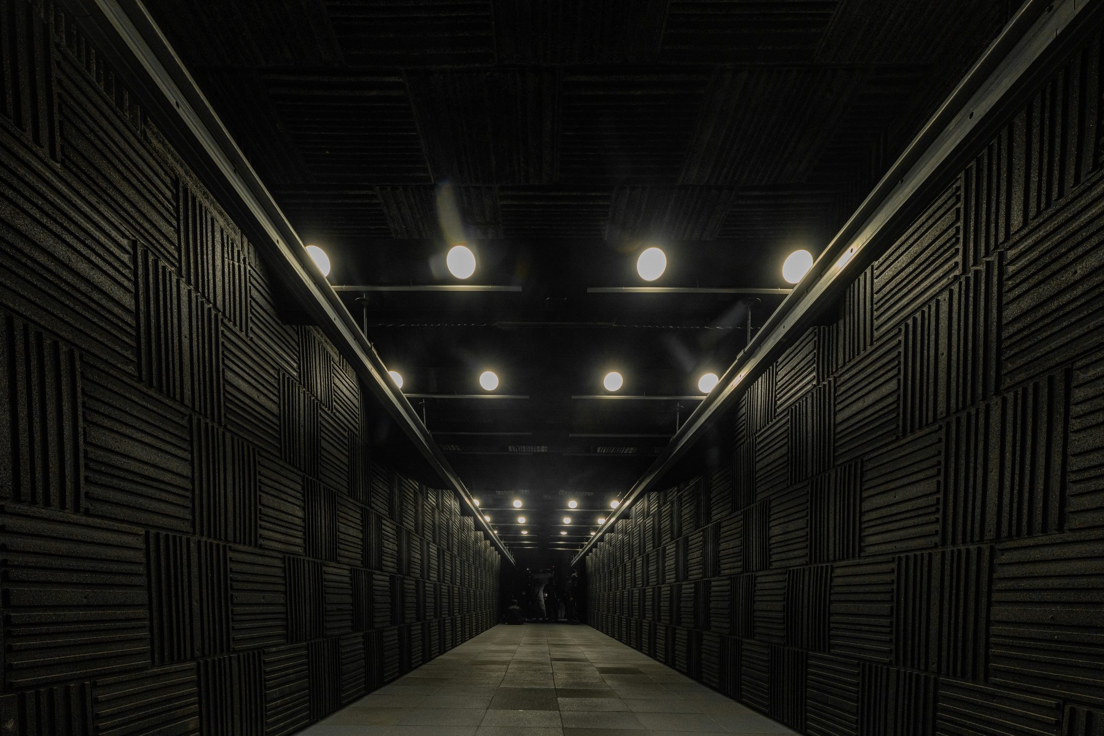 Containerised indoor shooting range